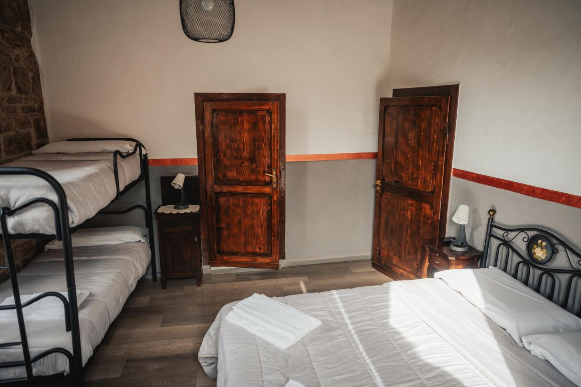 Locanda Del Duca Губбио Экстерьер фото