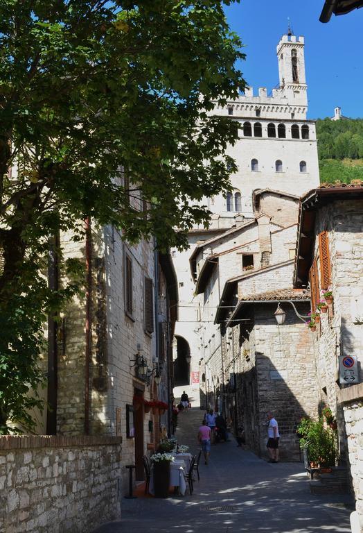 Locanda Del Duca Губбио Экстерьер фото
